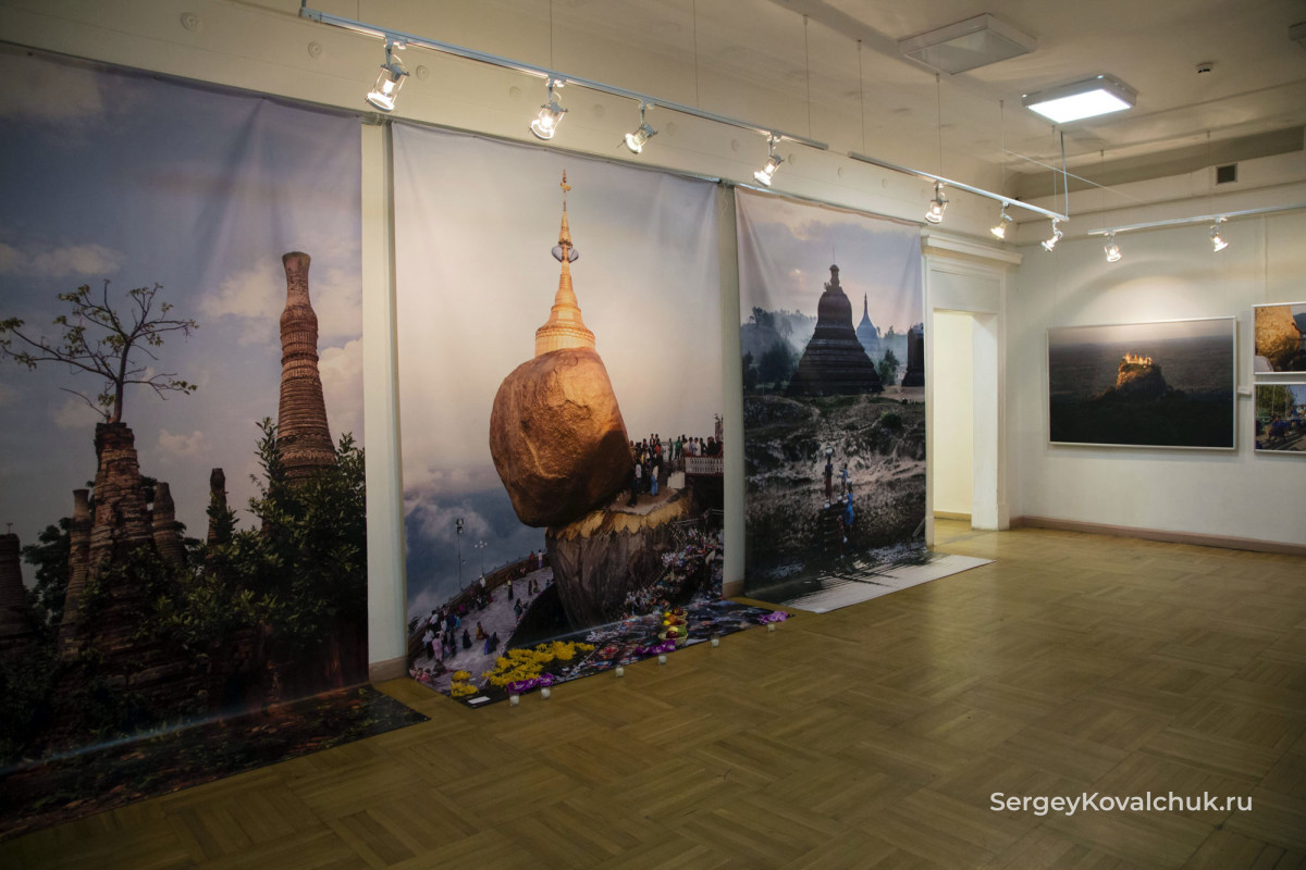 Фотовыставка «Мьянма: все золото Бирмы» в Ростове на Дону. 10 июля 2013 г.