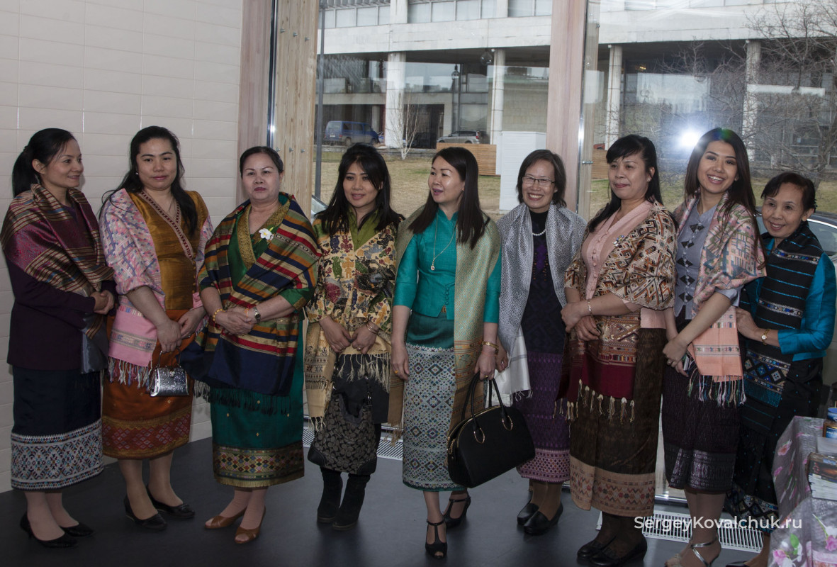 18 марта 2014 г.  Музеон.  Выставка «Лаос – страна экологического туризма»