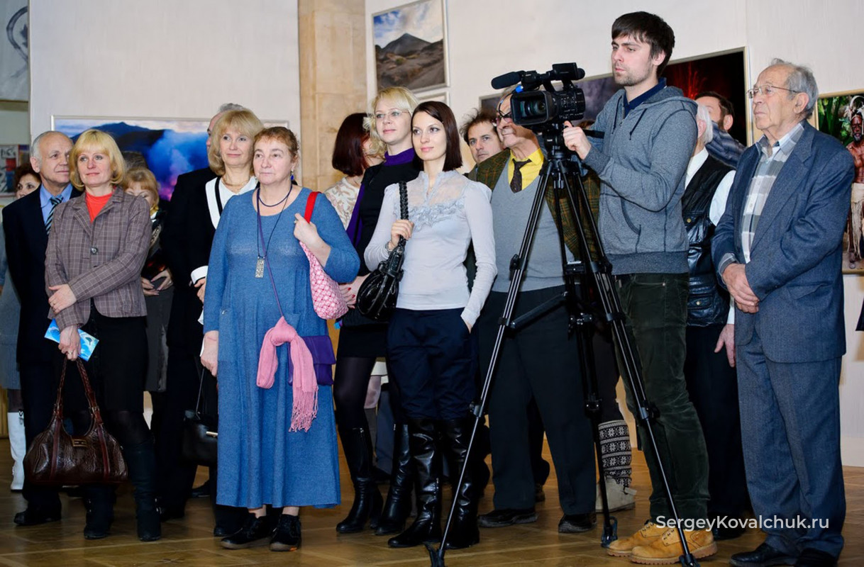 Фотовыставка в ЦДХ на Крымском Валу, 11 января 2012 г.