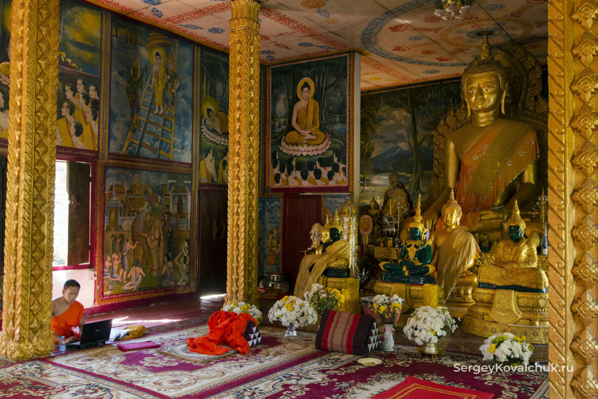 Ват Луанг – главный монастырь Паксе