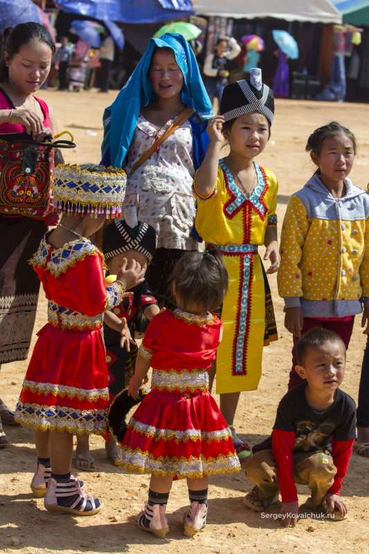 Празднование Нового года народом хмонг
