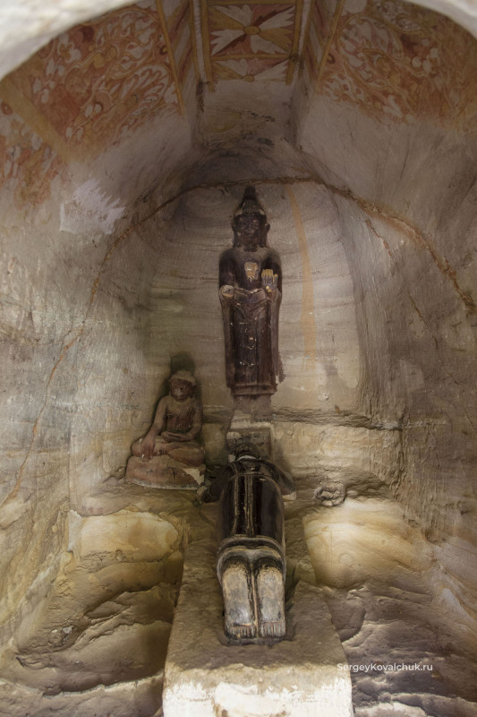 Моуньюа. Пещерные святилища горы Пховин